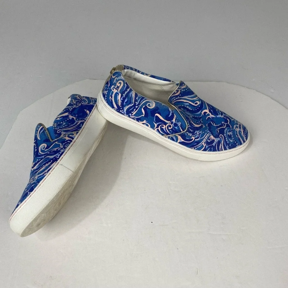 Lilly Pulitzer Women Size 6 Julie Blue‎ Paisley Print Slip On Canvas Shoes